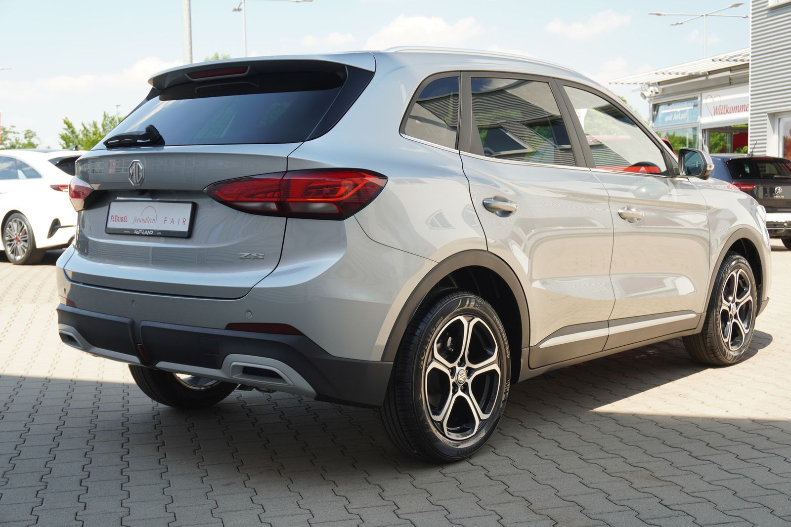 MG ZS