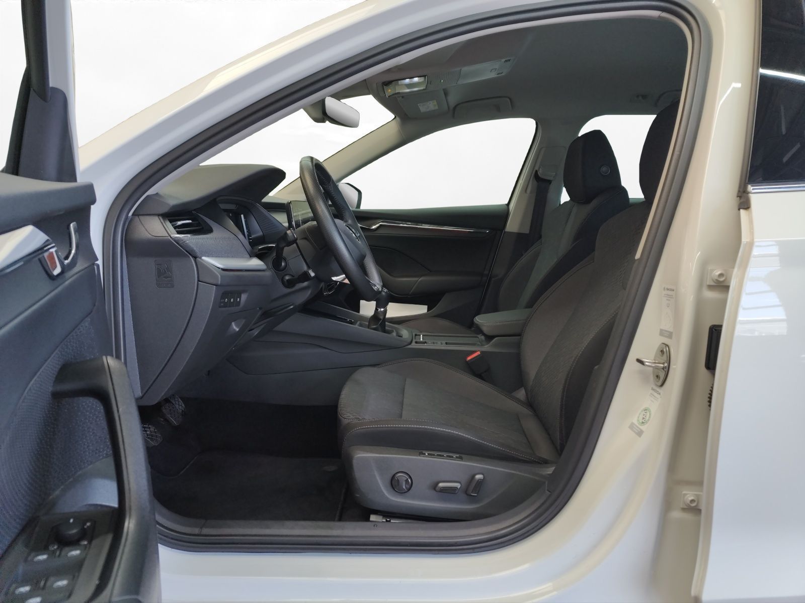 Skoda Octavia Combi 2.0 TDI Style AHK NAV SHZ LED imagem 2