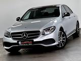 Mercedes-Benz E 200 AVANTGARDE PANO+LEDE+NAVI+KAM+S-DACH+NIGHT - Mercedes-Benz E 200 in Bremen