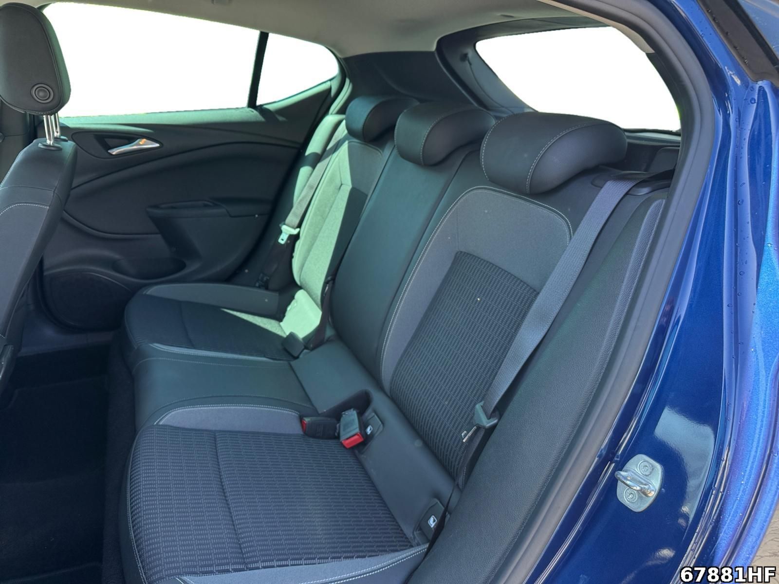 Fahrzeugabbildung Opel Astra K Astra+