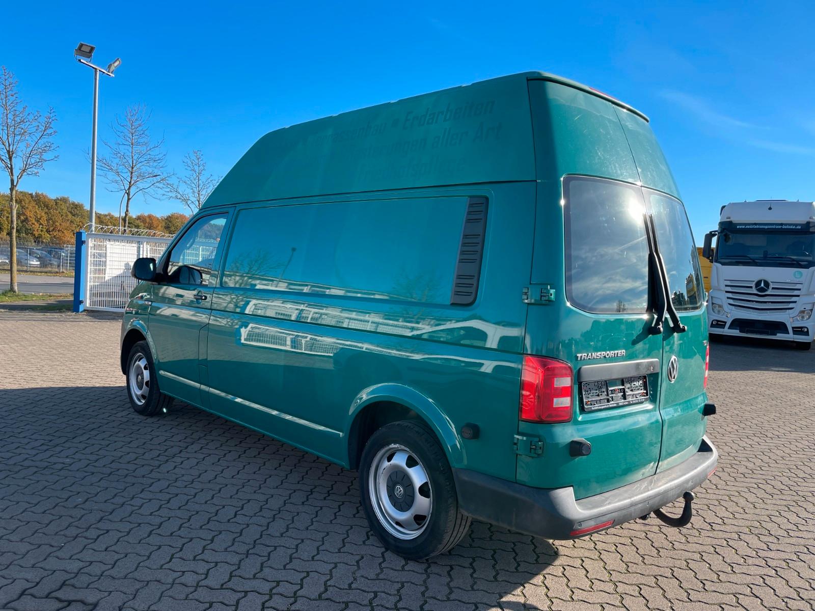 Volkswagen T6 Transporter KA/L2H3/150kw/DSG/AC/LED/PDC/AHK