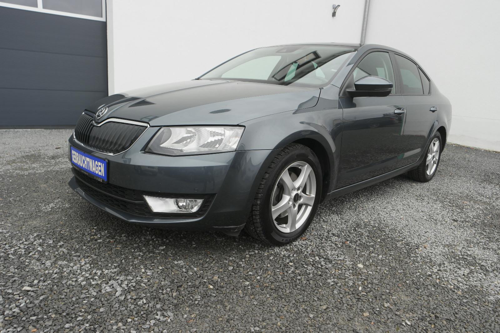 Skoda Octavia 2.0TDI Lim. Elegance*Klima*Navi*SHZ