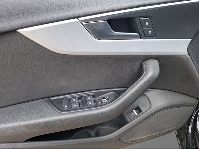 A4 Avant 2.0 TFSI 140kW sport NAVI AHK ACC HUD