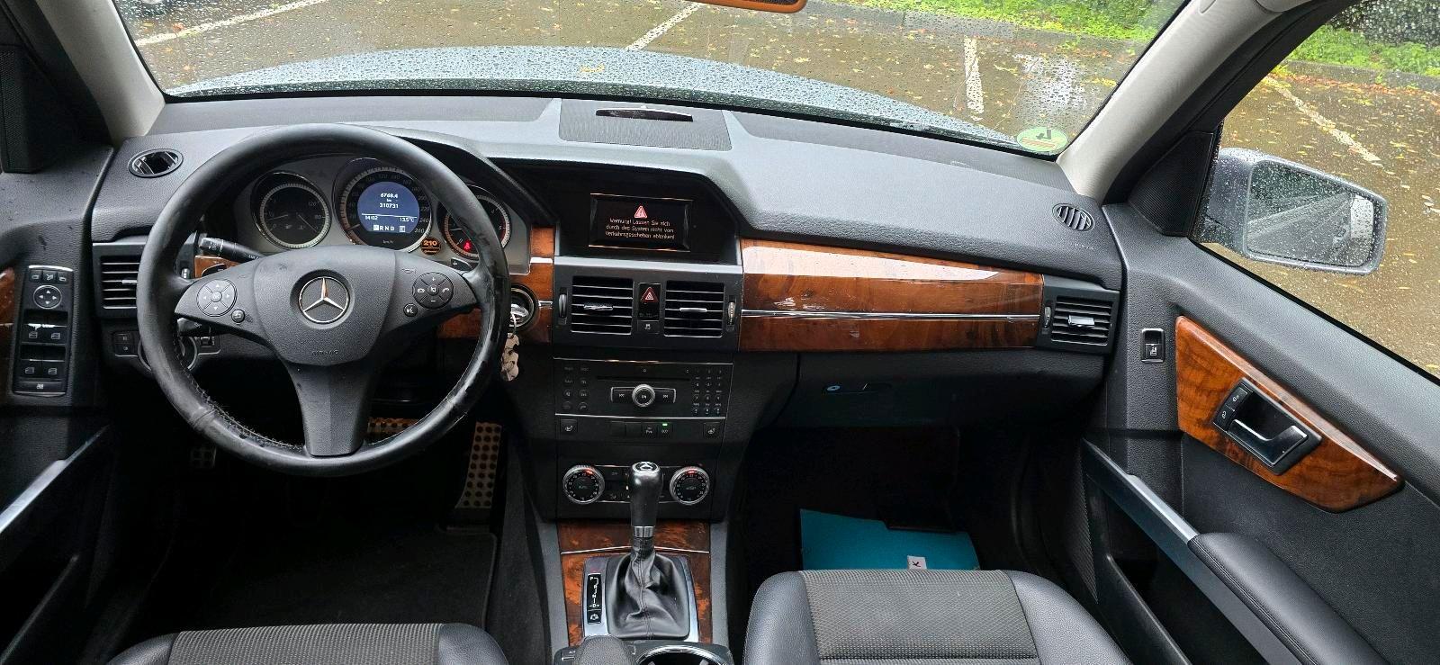 Mercedes-Benz GLK220 2011 — photo 6