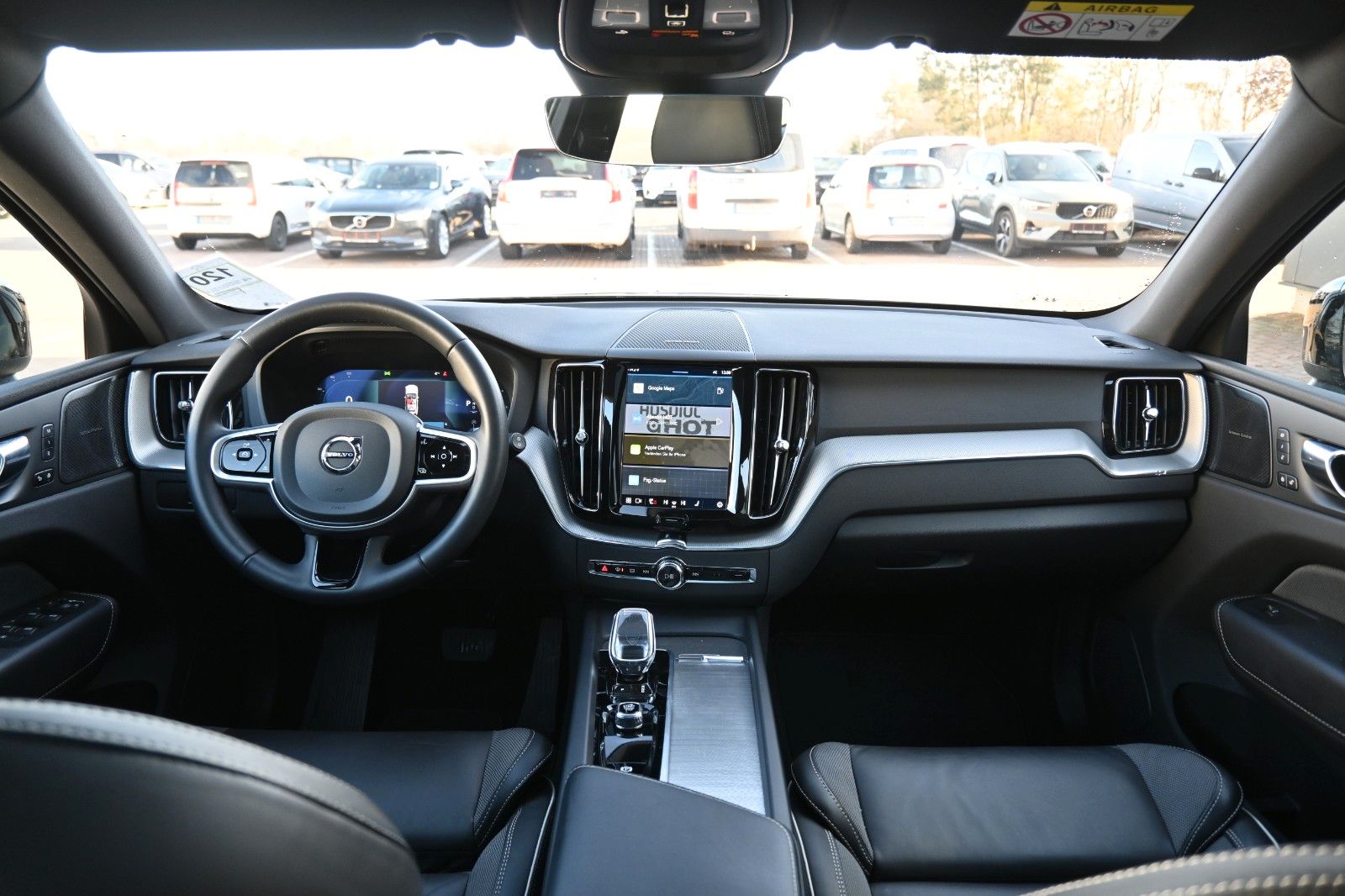 Fahrzeugabbildung Volvo XC60 B4 AWD Plus Dark*LED*PANO*STHZ*H&K*360°*AHK