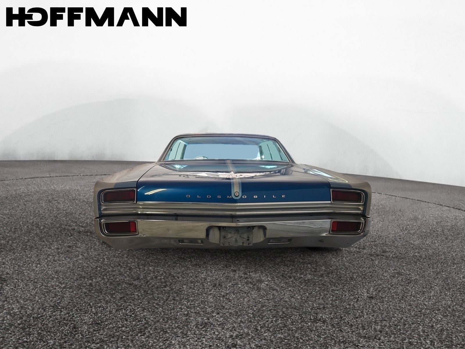 Fahrzeugabbildung Oldsmobile Delta 88 4-door Hardtop H-Kennzeichen