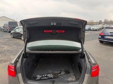 Audi A6 - 6