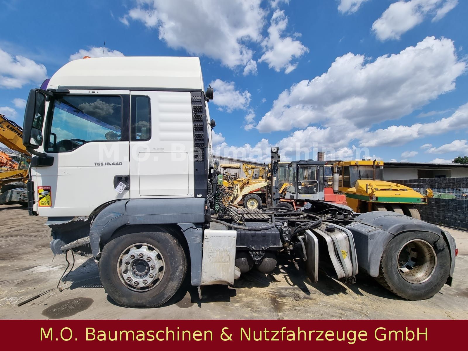 Fahrzeugabbildung MAN TGS 18.440 BLS-TS / 4x2 / AC /Unfall