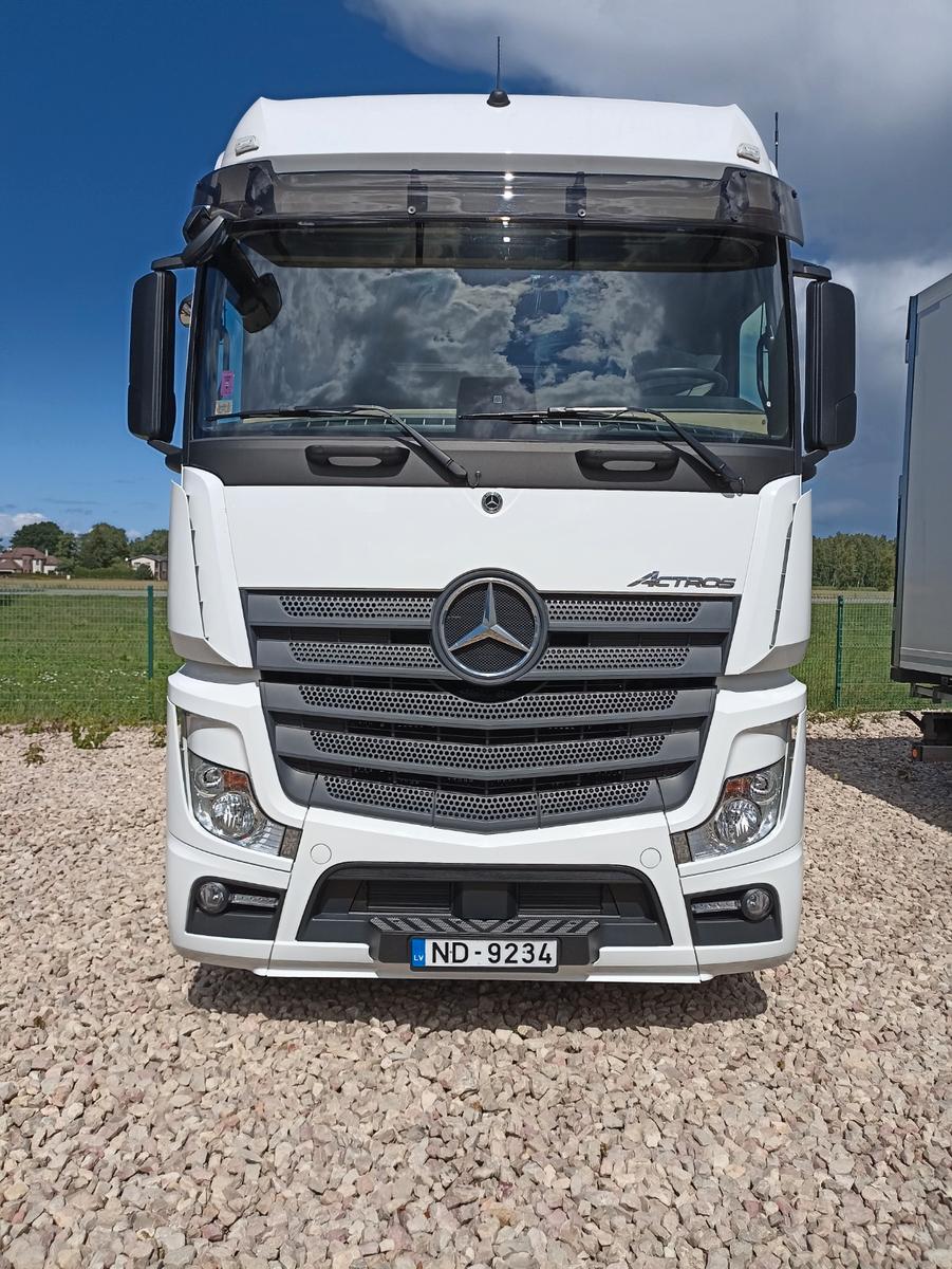 Mercedes-Benz Actros 1851 BigSpace