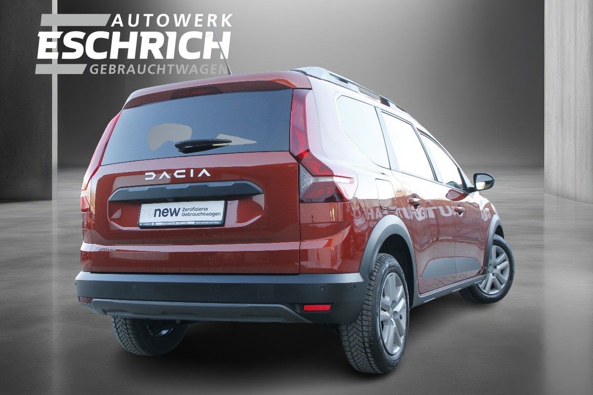 Fahrzeugabbildung Dacia Jogger Expression TCe 110