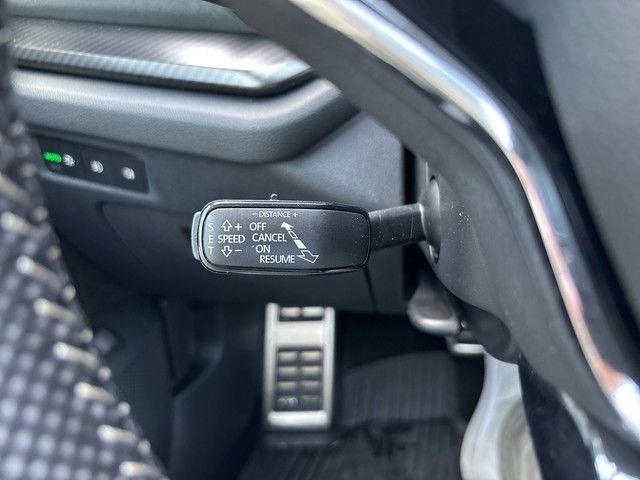 Octavia Combi 2.0TDI RS 4x4 AHK+RFK+HUD+MATRIX