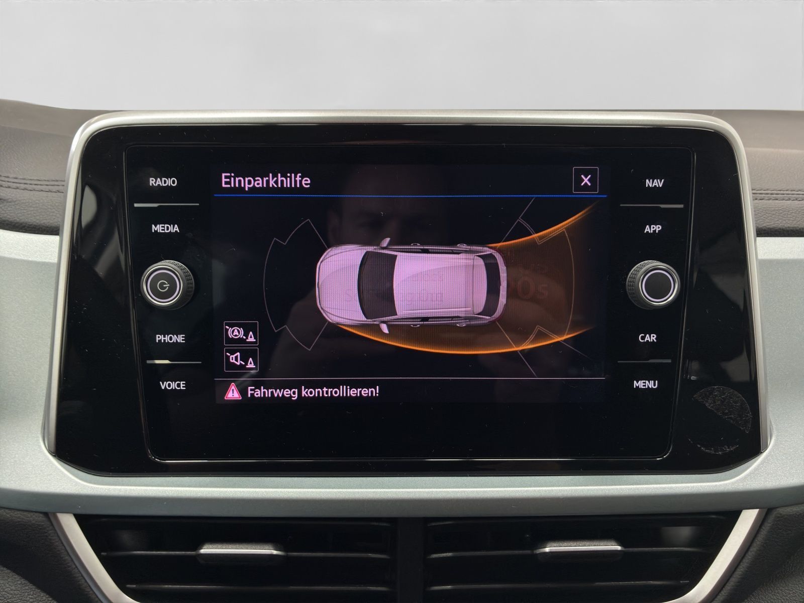 Volkswagen T-Roc - Bild 16