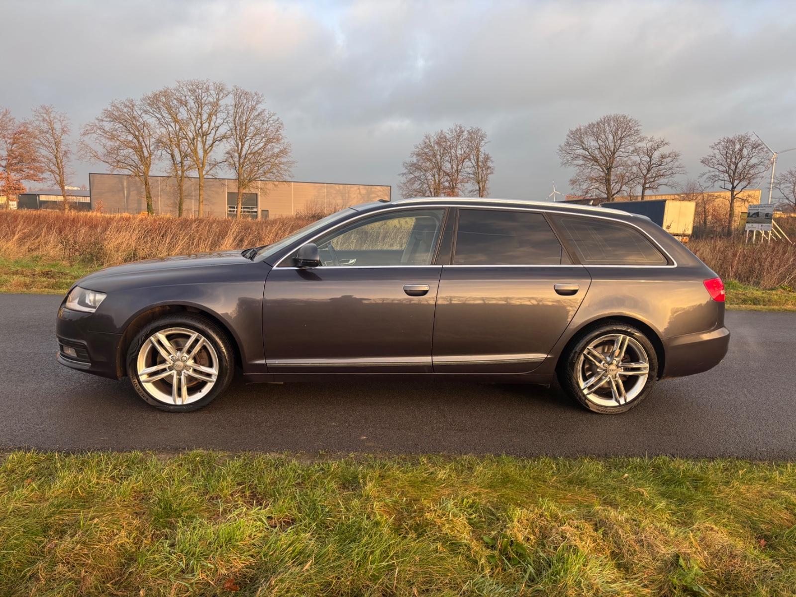 Audi A6 2009 — rear view