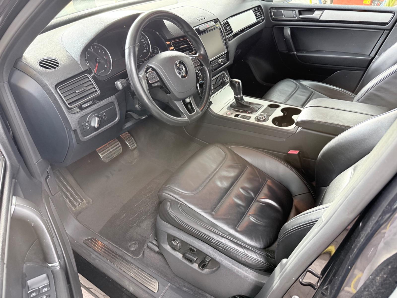 Volkswagen Touareg V6 TDI 245ch - 2ème main - Révision récente - Freins & pneus neufs - Attelage