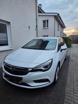 Opel Astra Sports Tourer, 1.4 Turbo, guter Zustand - Opel Astra: Turbo Sport