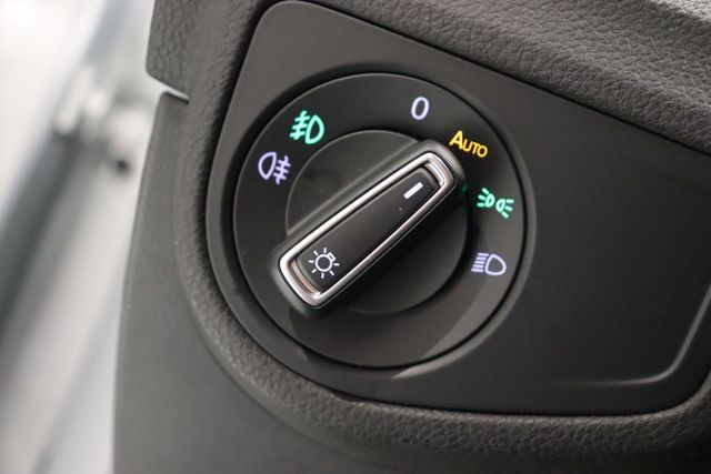 Golf Sportsvan 2.0 TDI DSG ACC NAVI AHK BT KAMER