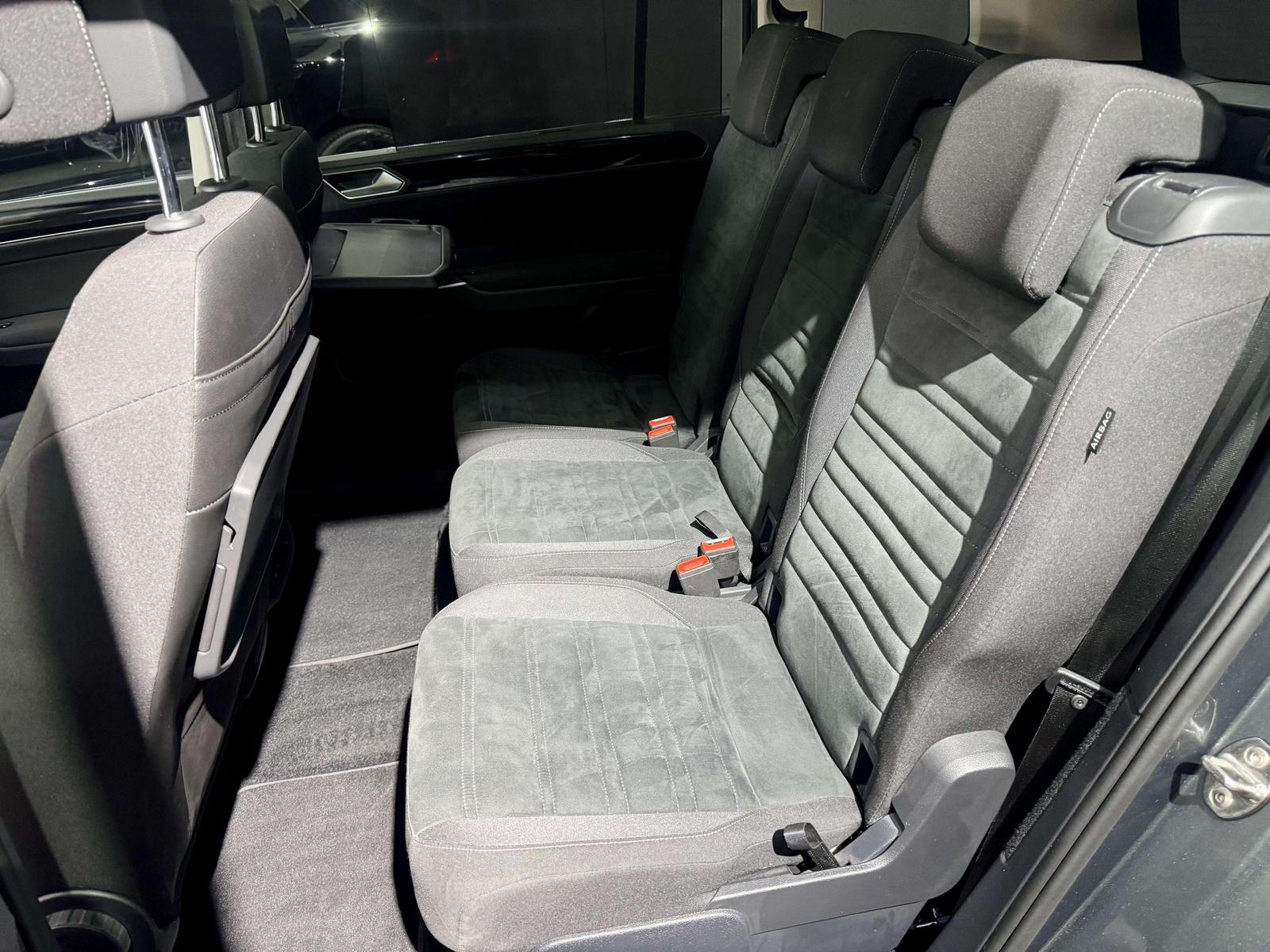 Volkswagen Touran Highline BMT/Start-Stop*R-Line*AHK*NAVI*T