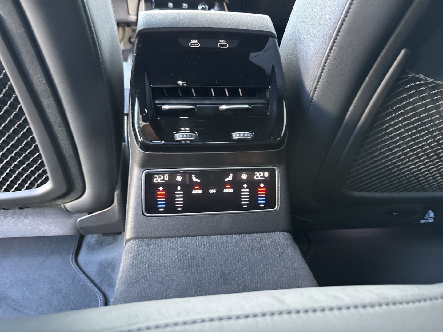 Audi A6 - Bild 21