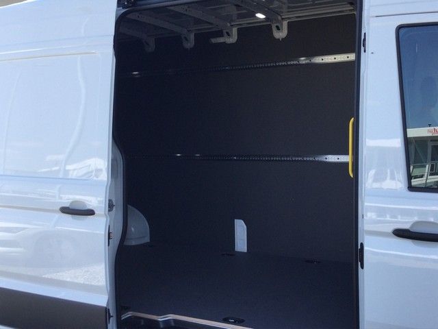 Fahrzeugabbildung Volkswagen Crafter Kasten 35 LR HD FWD Klima DAB GRA RFK