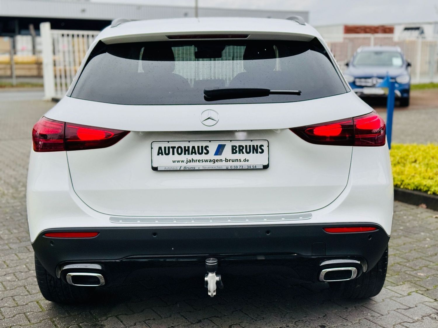 Fahrzeugabbildung Mercedes-Benz GLA 200 NIGHT & PROGRESSIVE, Winter, AHK, RFK, L