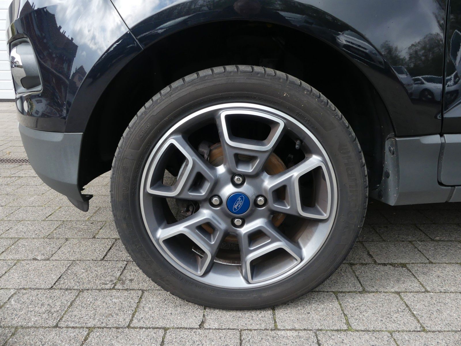 Fahrzeugabbildung Ford EcoSport Titanium