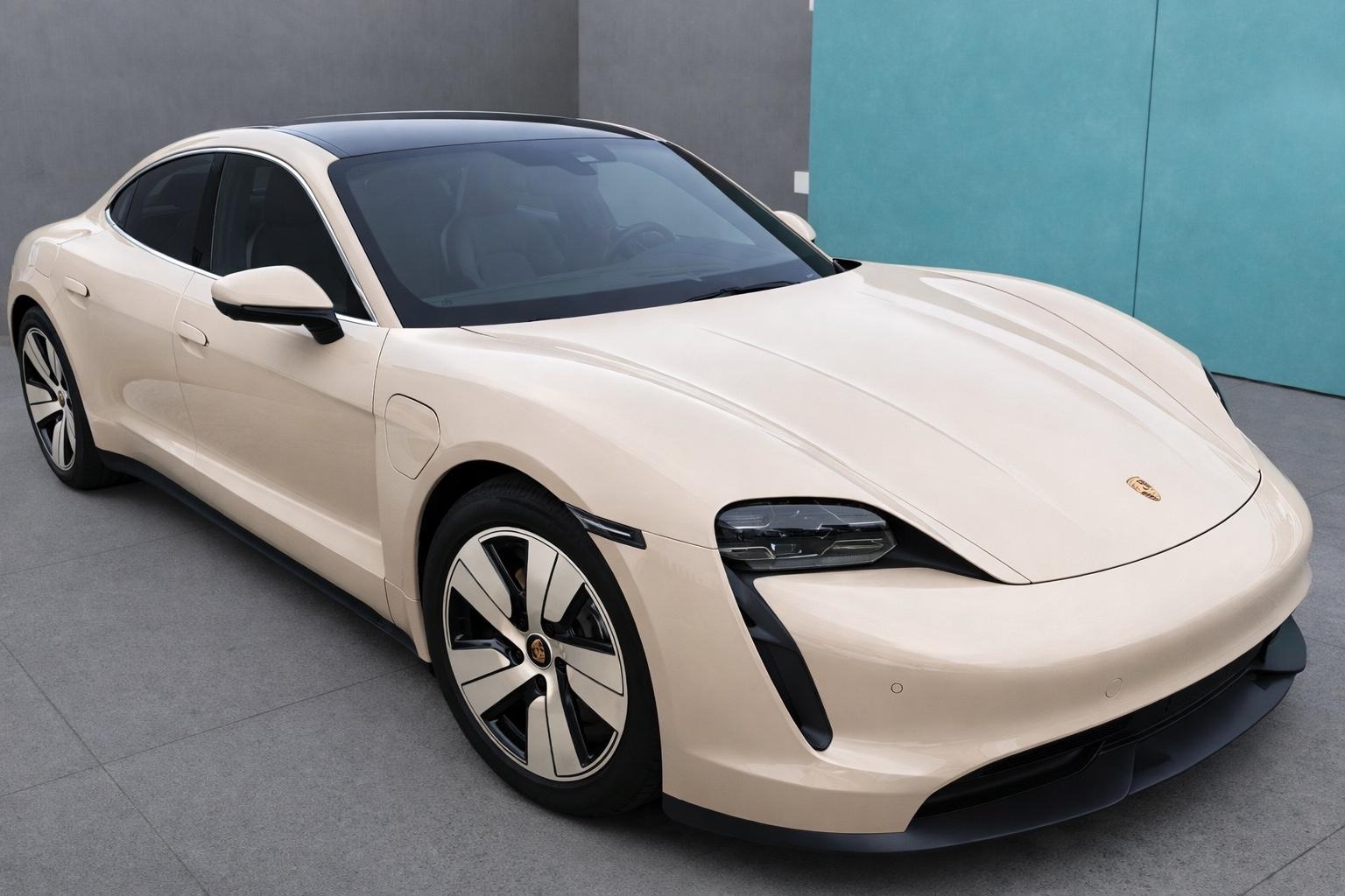 Porsche Taycan 4S * VOLL* PANORAMA*HUD*360*MATRIX*MWST