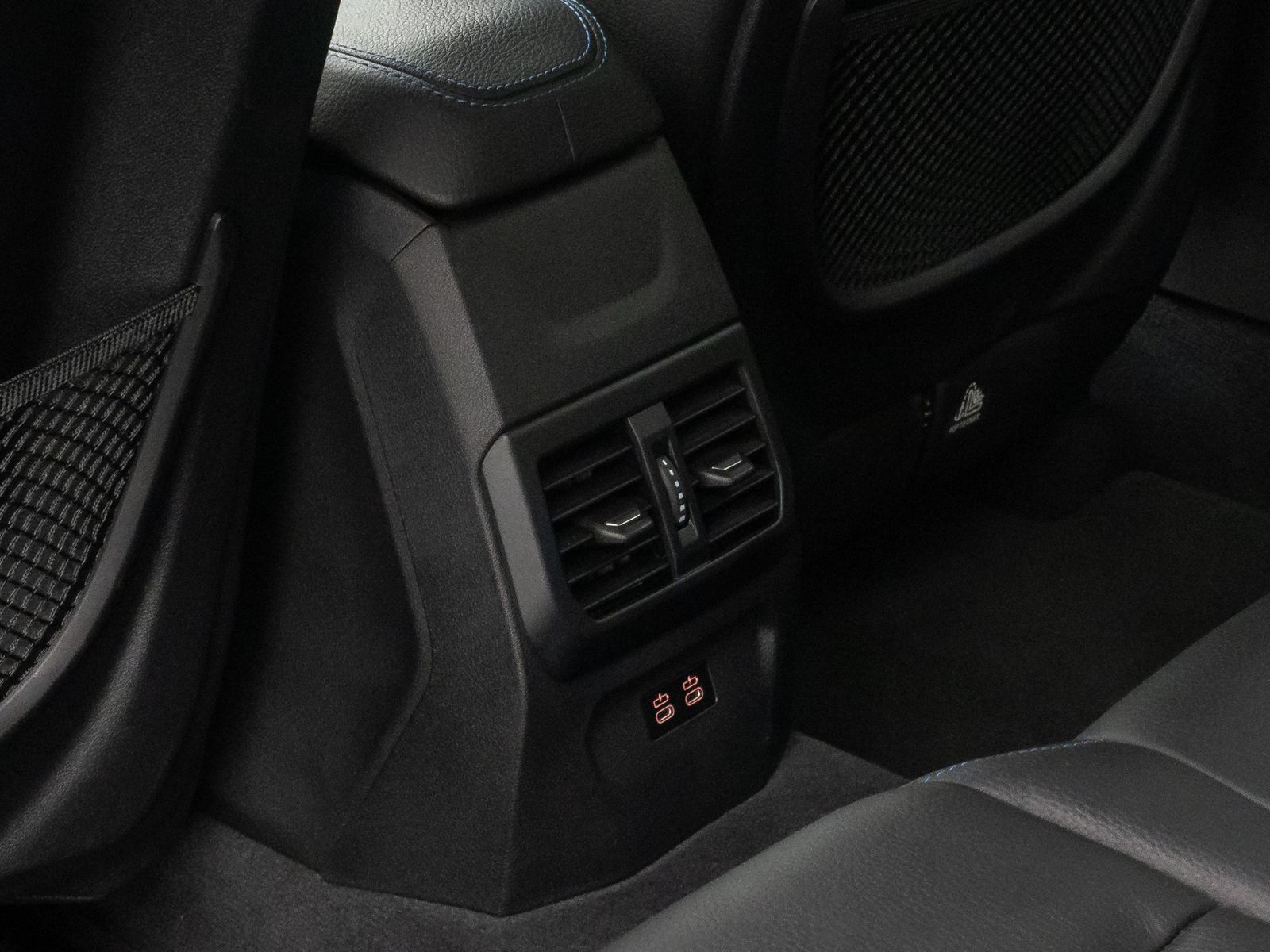 Fahrzeugabbildung BMW 220d Gran Coupé M Sport DAB Lenkradhzng H/K 18"