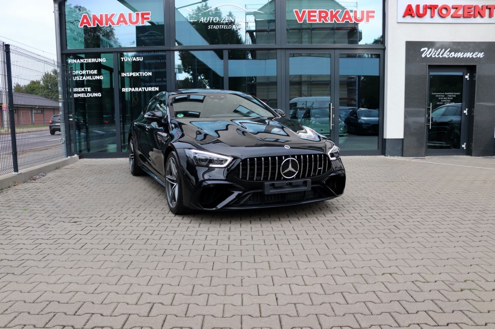 MERCEDES-BENZ AMG GT 63 S 4M+ Night Pano HuD PERF-ABGAS Stdhzg