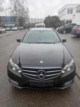 Mercedes-Benz E 250 T BlueTec 4Matic AMG,-Night Paket, Navi - Mercedes-Benz E 250: 4matic
