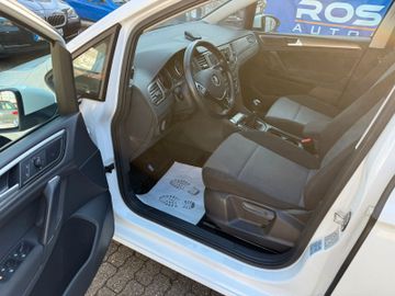 Volkswagen Golf - 7