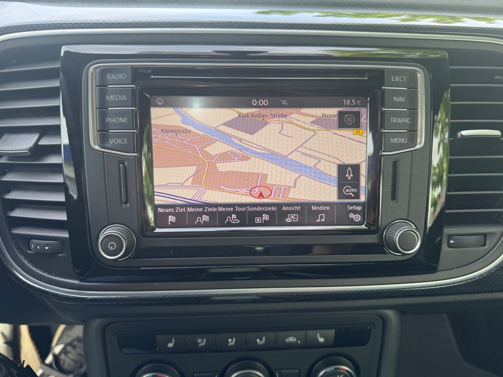 Fahrzeugabbildung Volkswagen Beetle Lim. R Line Navi+Panorama+Leder+LED