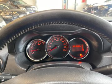 Dacia Duster I Laureate 4x2 *1.HAND*19%*KLIMAANLAGE*BT