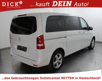 Mercedes V 220 - 7