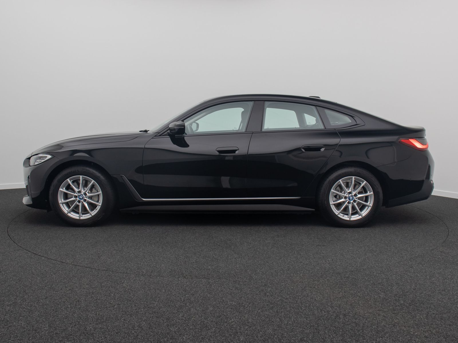 Fahrzeugabbildung BMW i4 eD35 Gran Coupe DAB Kamera Cockpit+ Widscreen