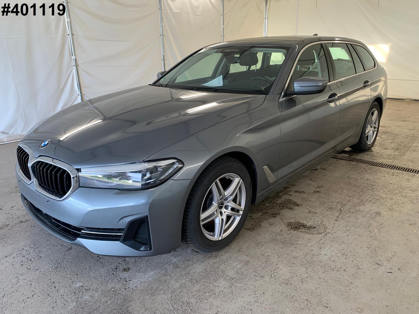 BMW 520 d Touring Cockpit Prof ACC Standhzg AHK LHZ