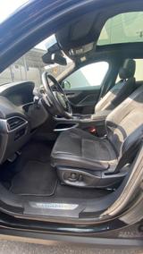 Jaguar F-Pace 30d AWD First Edition Automatik First... - Jaguar: Auto