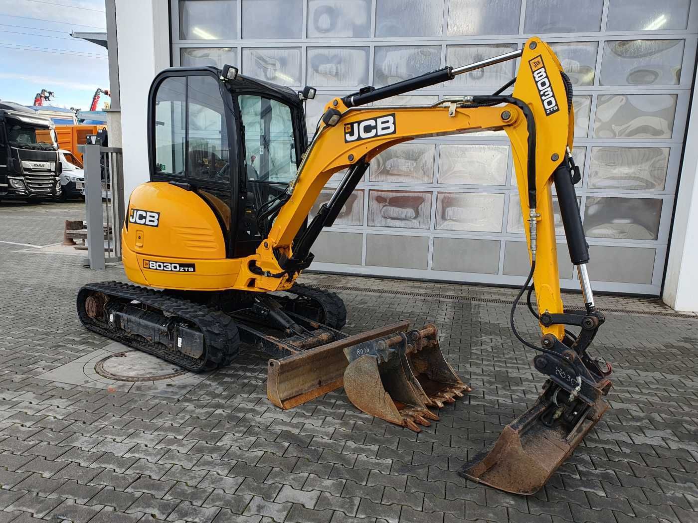 Fahrzeugabbildung JCB 8030 ZTS / MS03 / 1.750h / 2019 / Löffelpaket