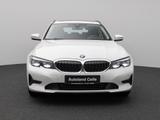 BMW 320d  xD Panorama Kamera HUD DAB H/K Lenkradhzg - BMW 3er Reihe: Weiß