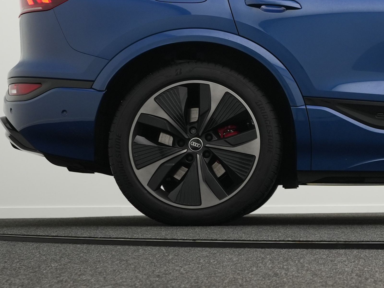 Audi SQ6 e-tron - Bild 36