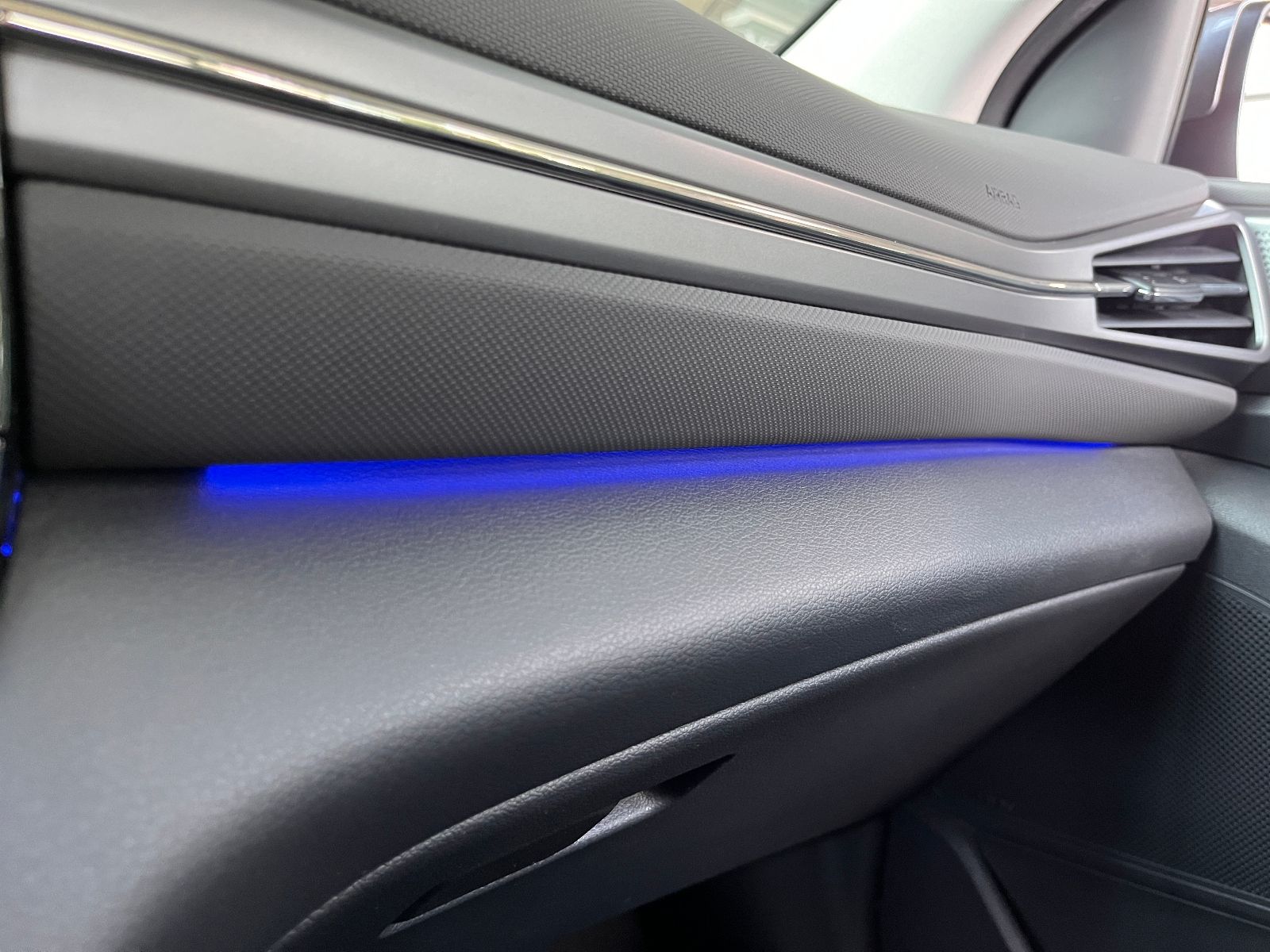 Fahrzeugabbildung Hyundai IONIQ Style Hybrid KLIMA LED NAV SHZ RFK