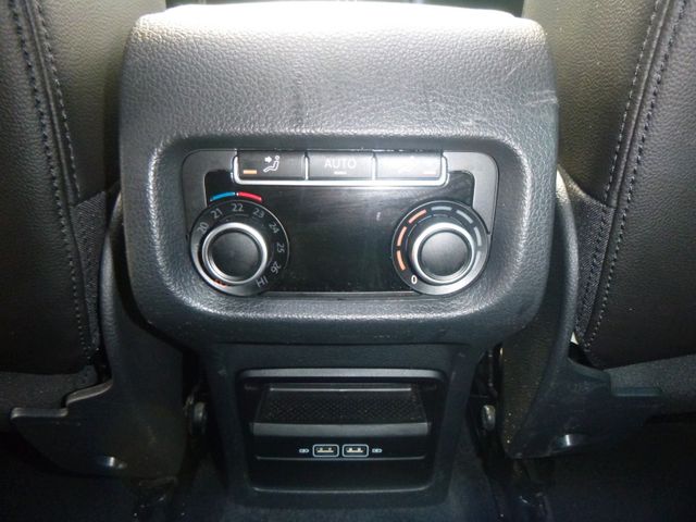 Fahrzeugabbildung Seat Alhambra 2,0 TDI Xcellence >NAV/KAM/Leder/Pano<