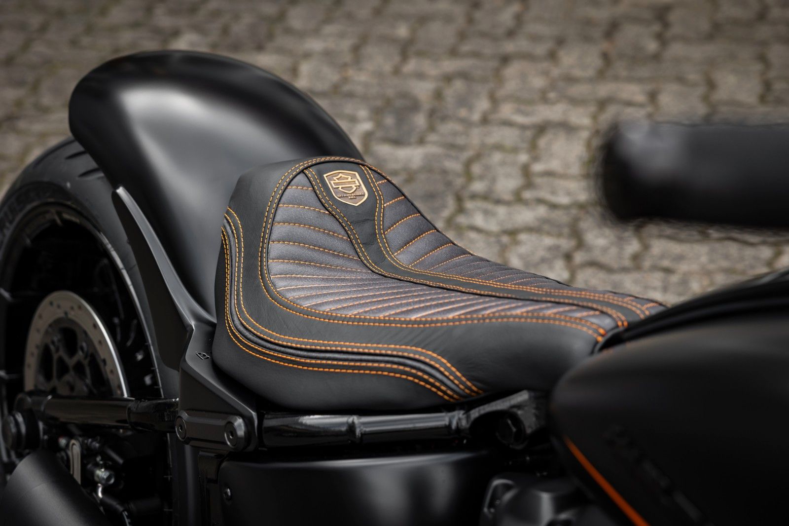 Fahrzeugabbildung Harley-Davidson Breakout DARKSIDE FXBR 117 MY25 -H-D Kiel Custom