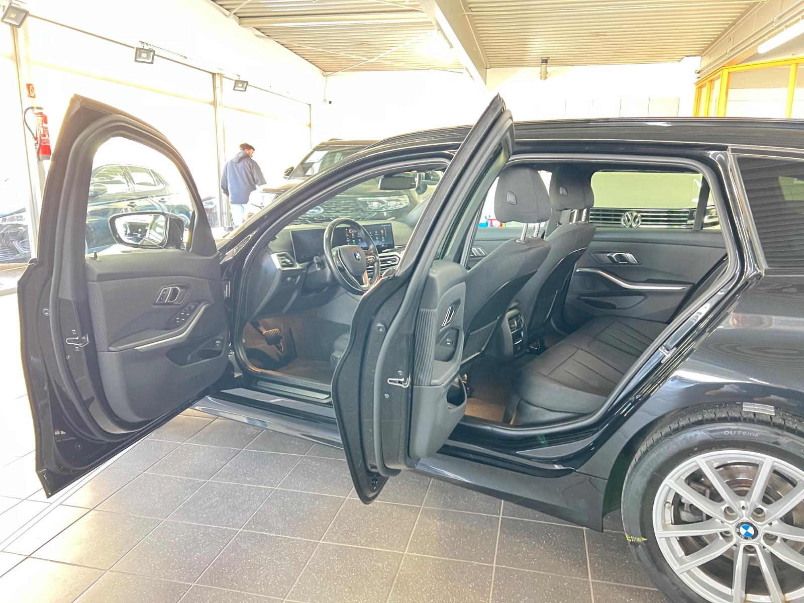 BMW 318d Touring Himmel Anthrazit+Driving Assist