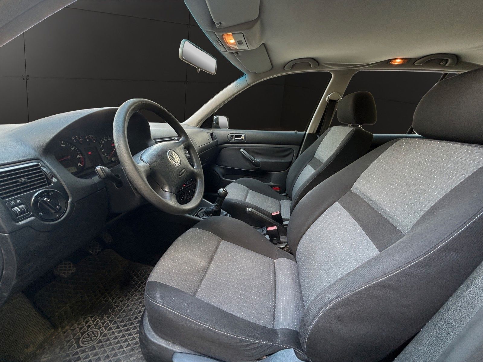 Fahrzeugabbildung Volkswagen Golf 1.4 Basis/Service & Tüv Neu/Klima/