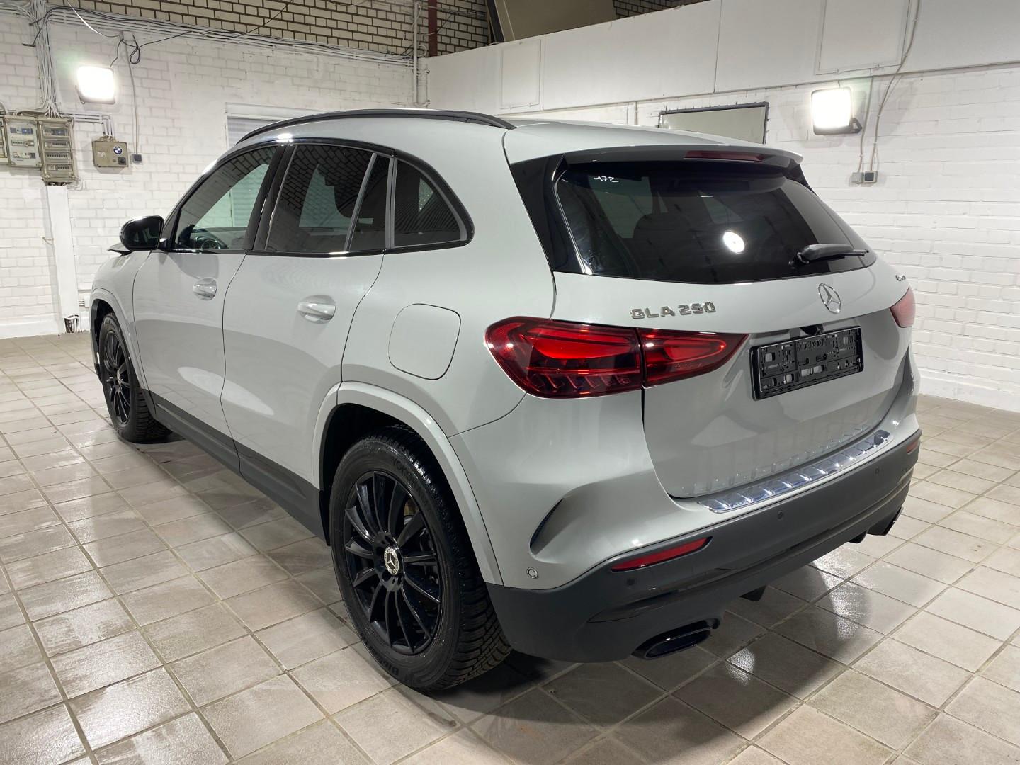 Mercedes-Benz GLA 250 4Matic AMG Line Advanced Plus Pano/AHK