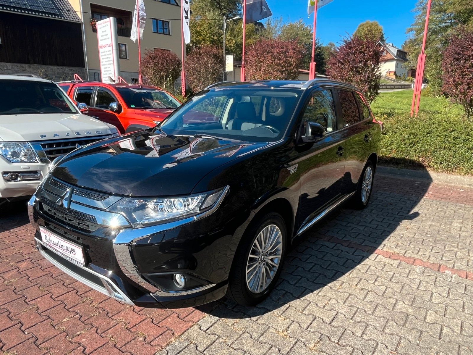 Mitsubishi Outlander PHEV Basis 4WD