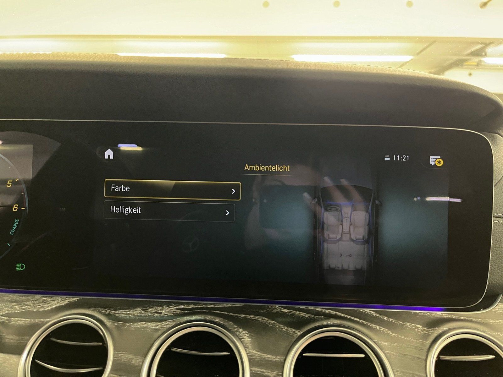 Fahrzeugabbildung Mercedes-Benz E 300 de T AMG*Burmester*MultiBeam*Totwink*Kam*