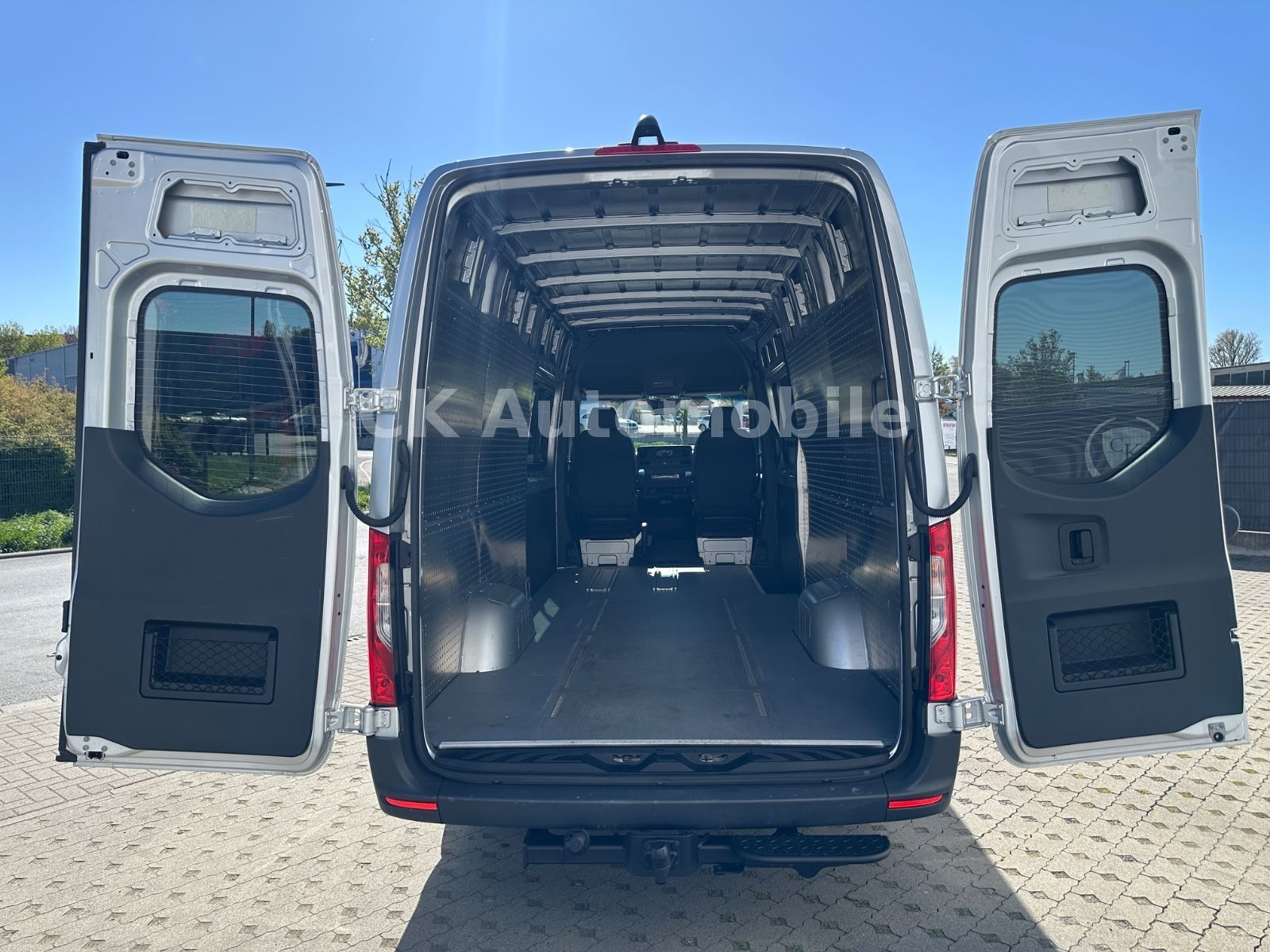 Fahrzeugabbildung Mercedes-Benz Sprinter III Kasten 317 Maxi Autom./MBUX/LED/Kam