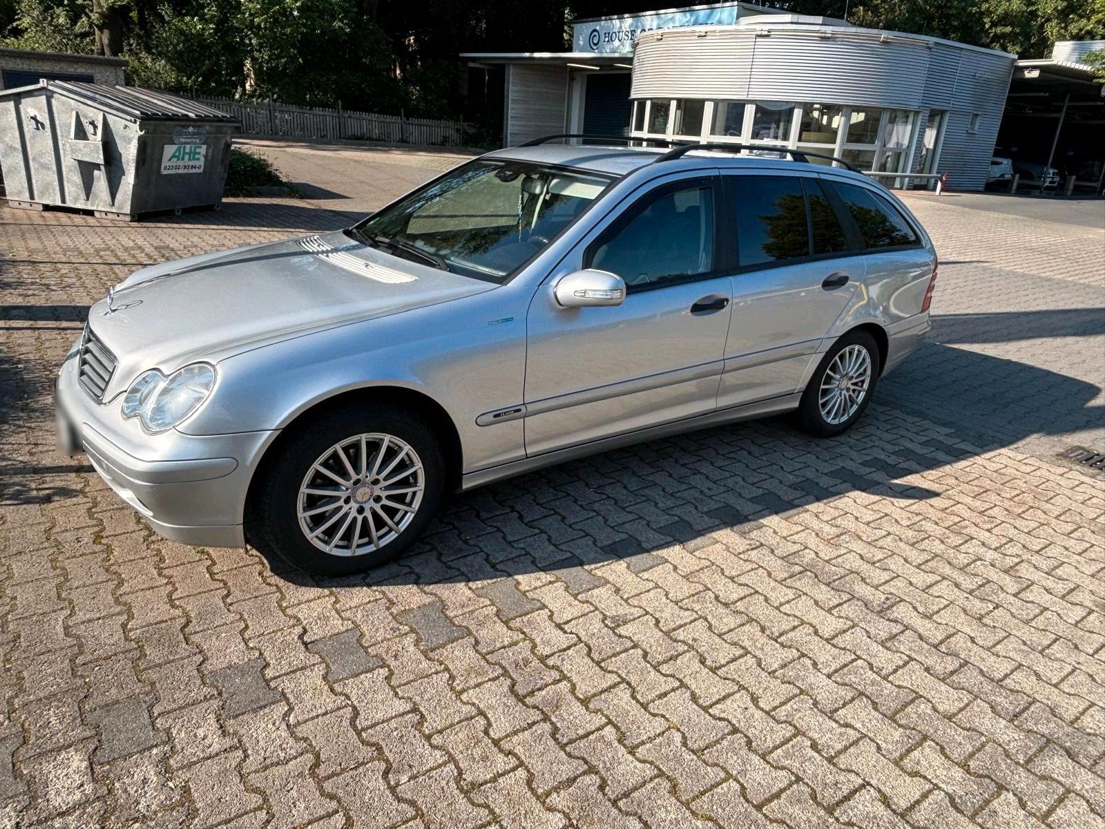 Mercedes-Benz C200 2005 — vehicle for AFU Ukraine
