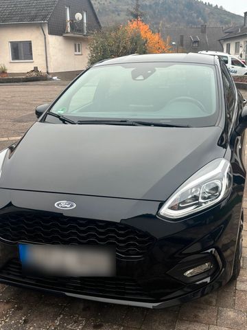 Ford Top Angebot , Ford Fiesta ST line schwarz